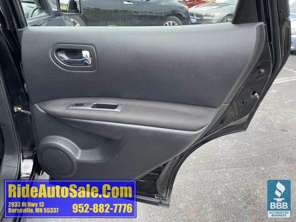 2013 Nissan Rogue Image 15