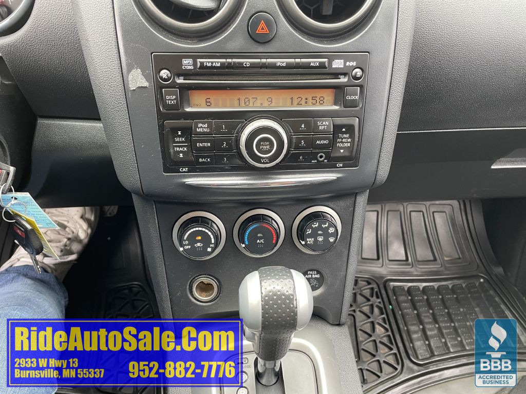 2013 Nissan Rogue Image 18