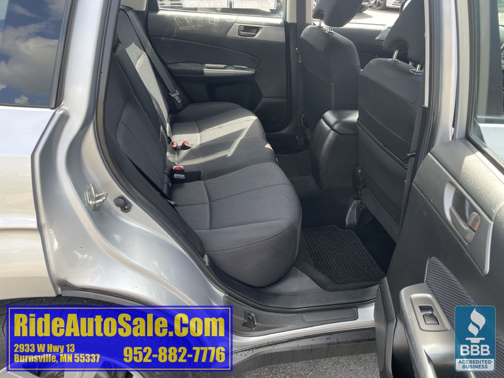 2012 Subaru Forester Image 16