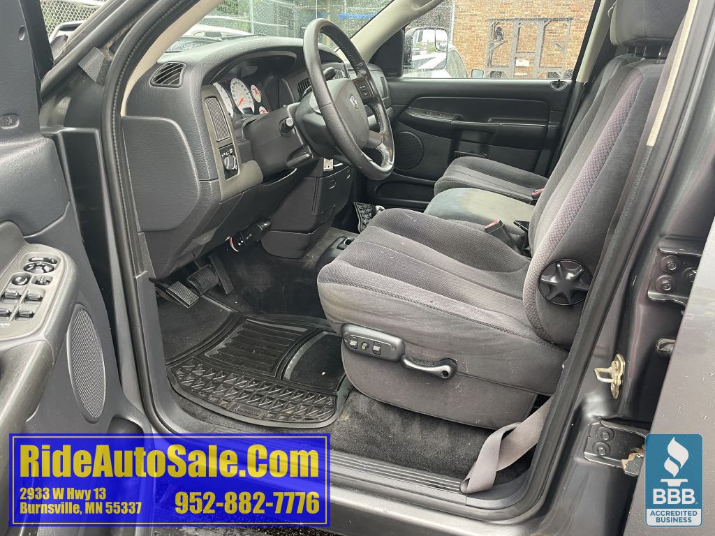 2004 Dodge Ram 2500 Image 10