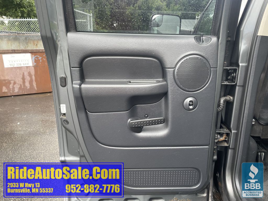 2004 Dodge Ram 2500 Image 11