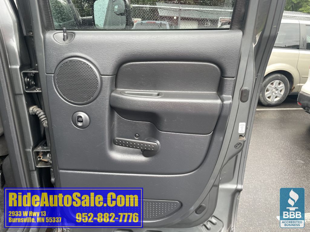 2004 Dodge Ram 2500 Image 15