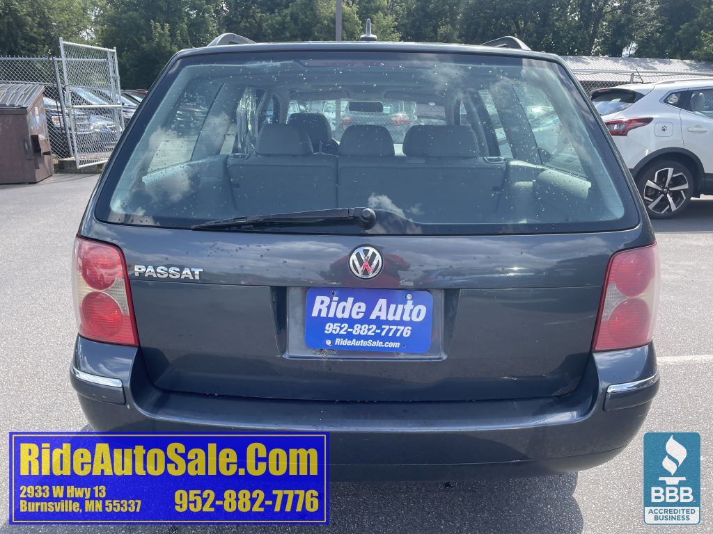 2003 Volkswagen Passat Image 6