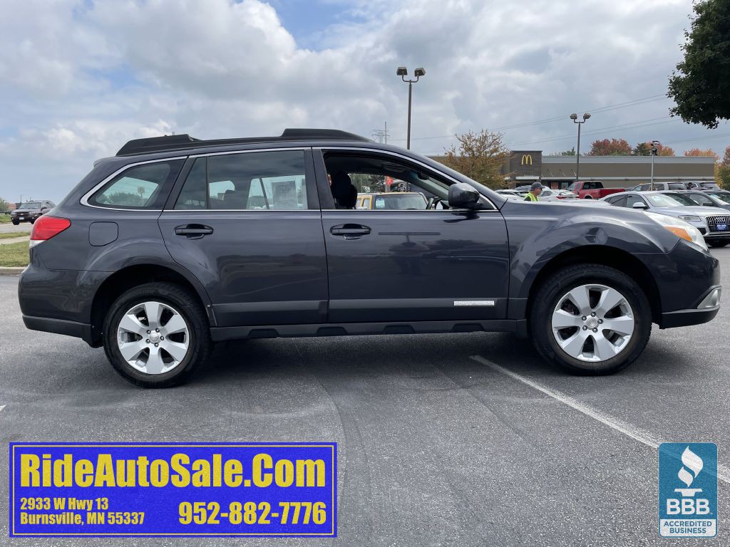 2012 Subaru Outback Image 4