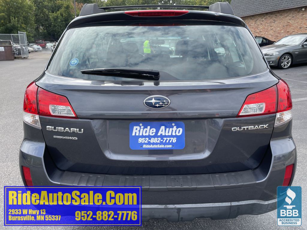 2012 Subaru Outback Image 6
