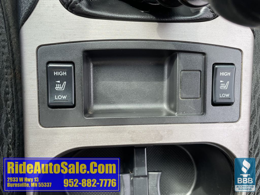 2012 Subaru Outback Image 19
