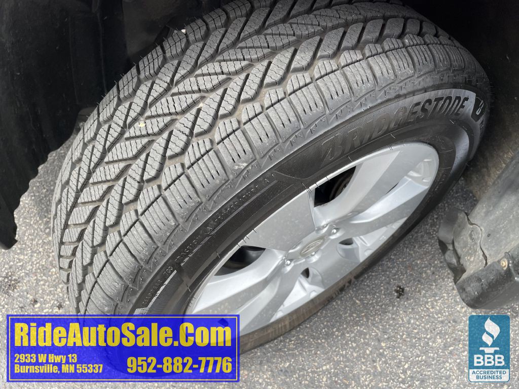 2012 Subaru Outback Image 24