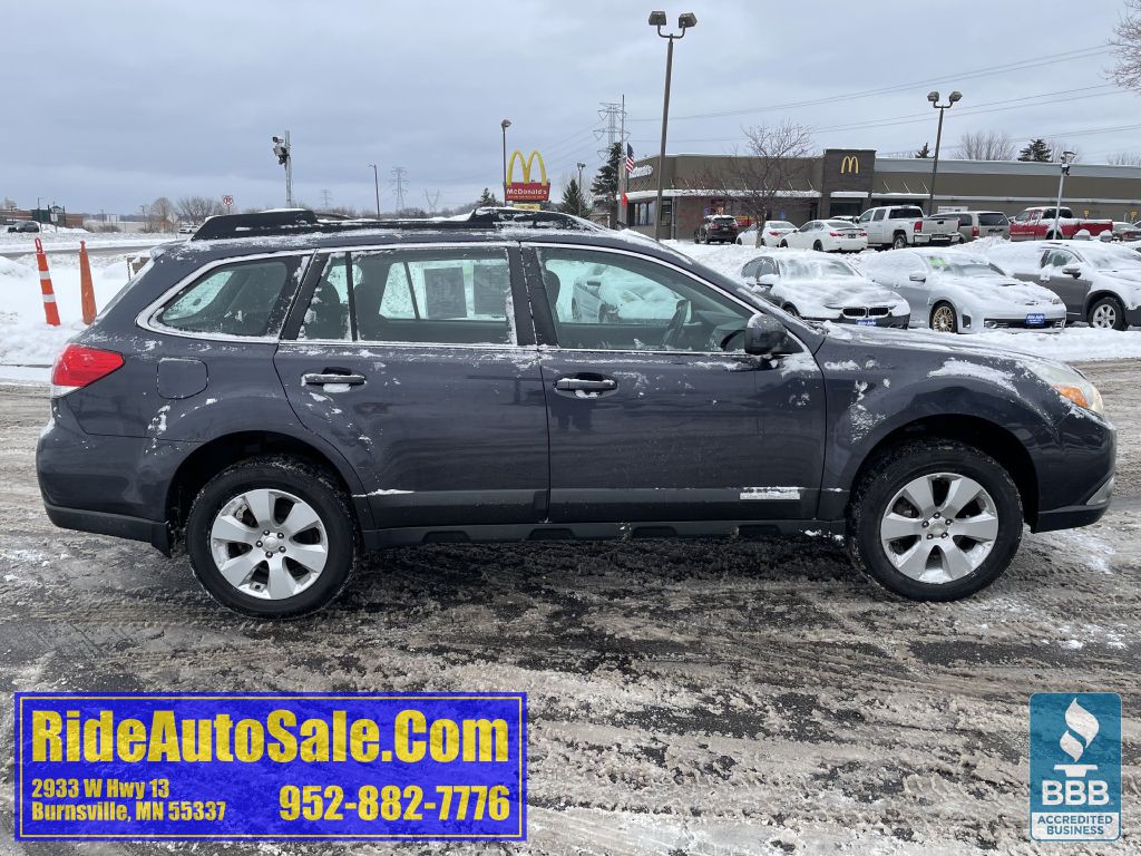 2012 Subaru Outback Image 4