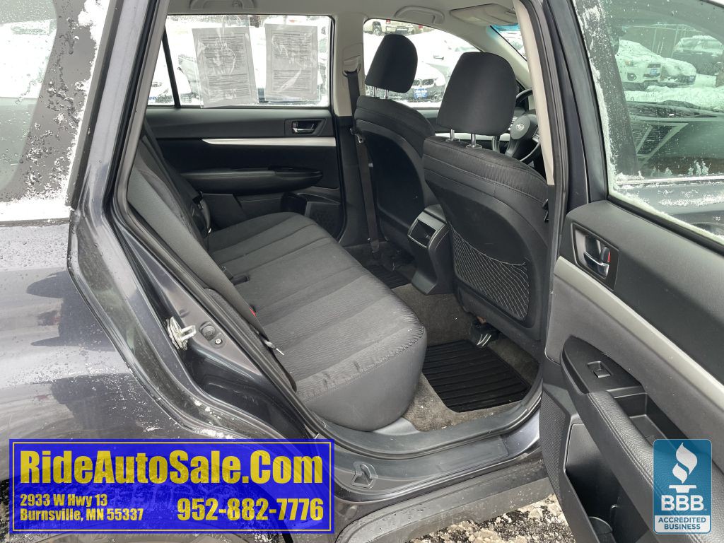 2012 Subaru Outback Image 16