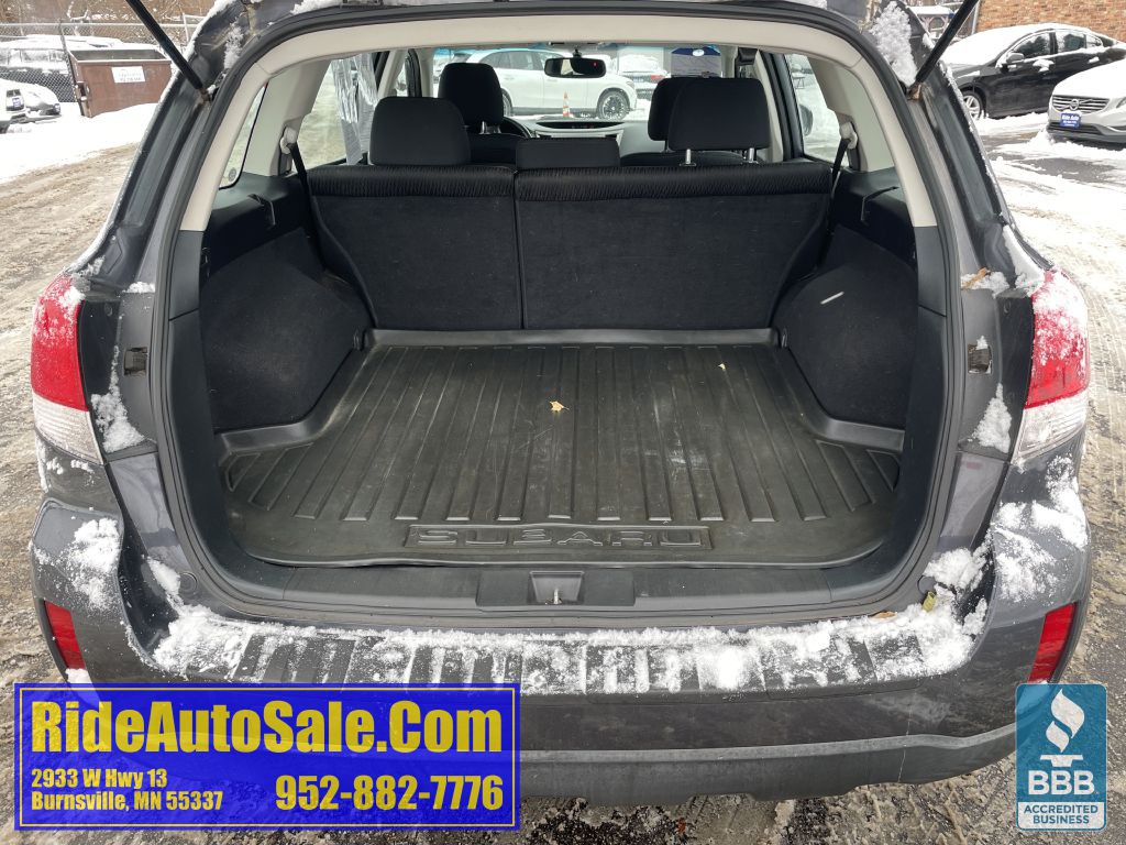 2012 Subaru Outback Image 25