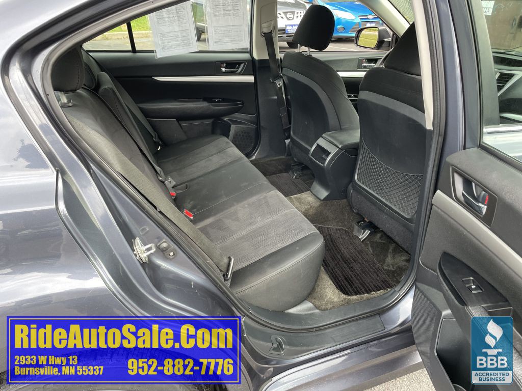 2014 Subaru Legacy Image 16