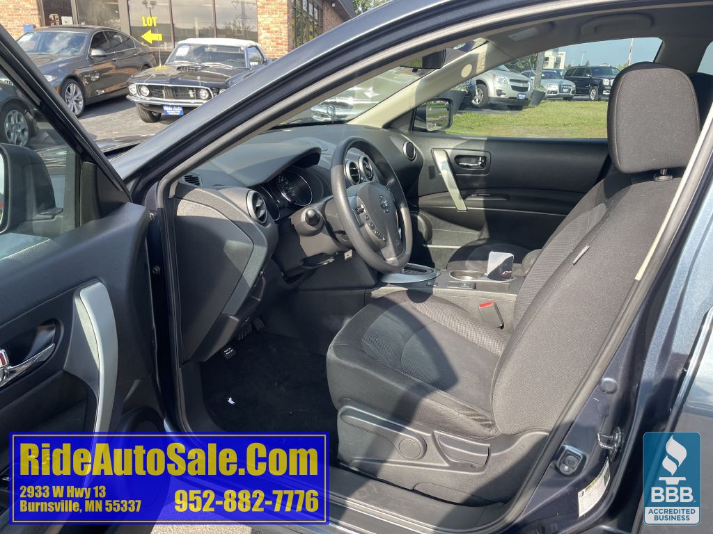 2014 Nissan Rogue Image 10
