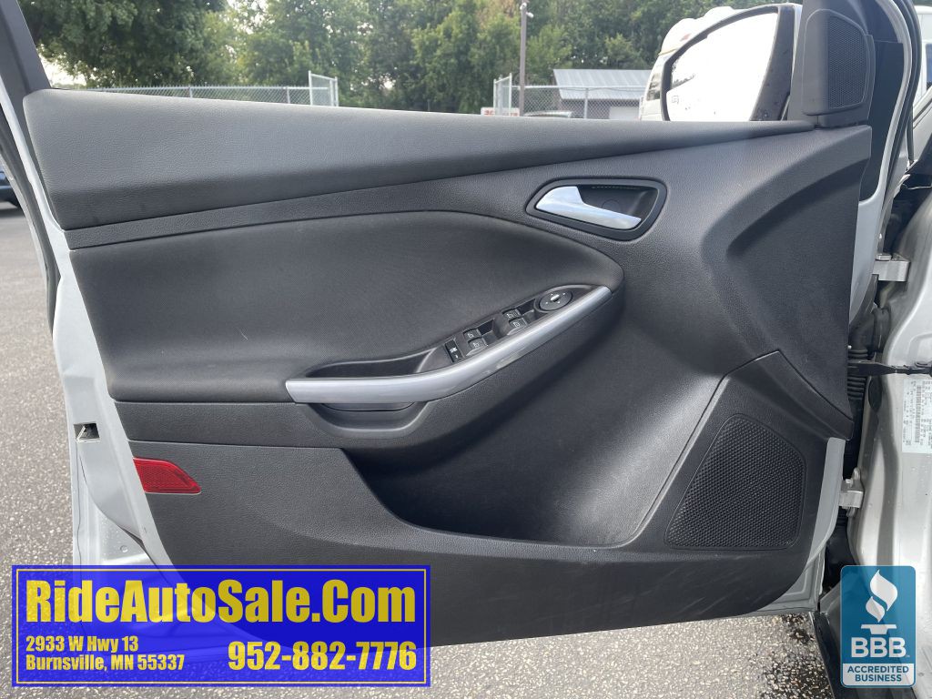 2014 Ford Focus Image 9
