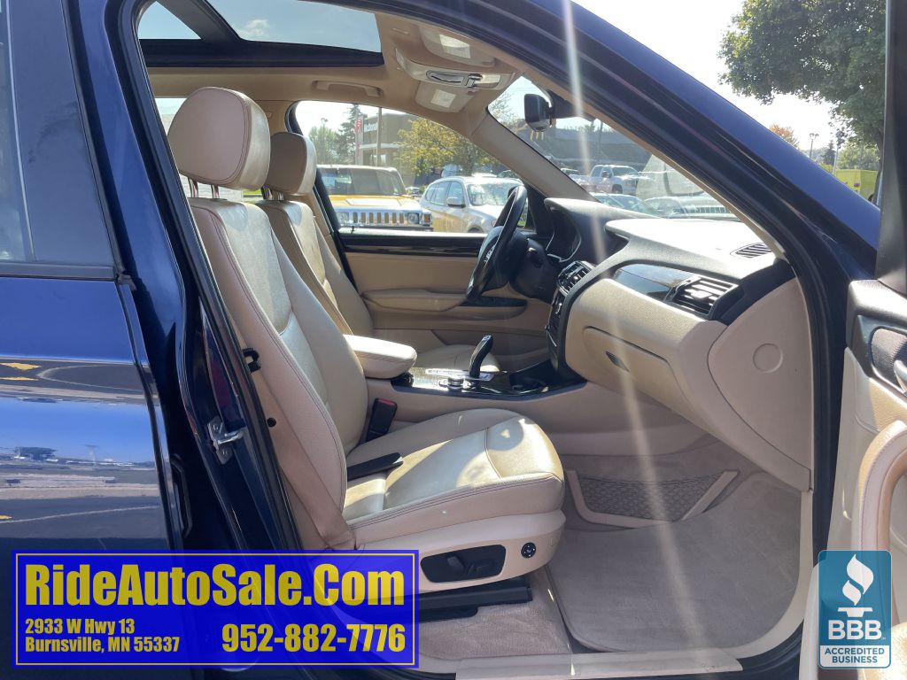 2011 BMW X3 Image 14