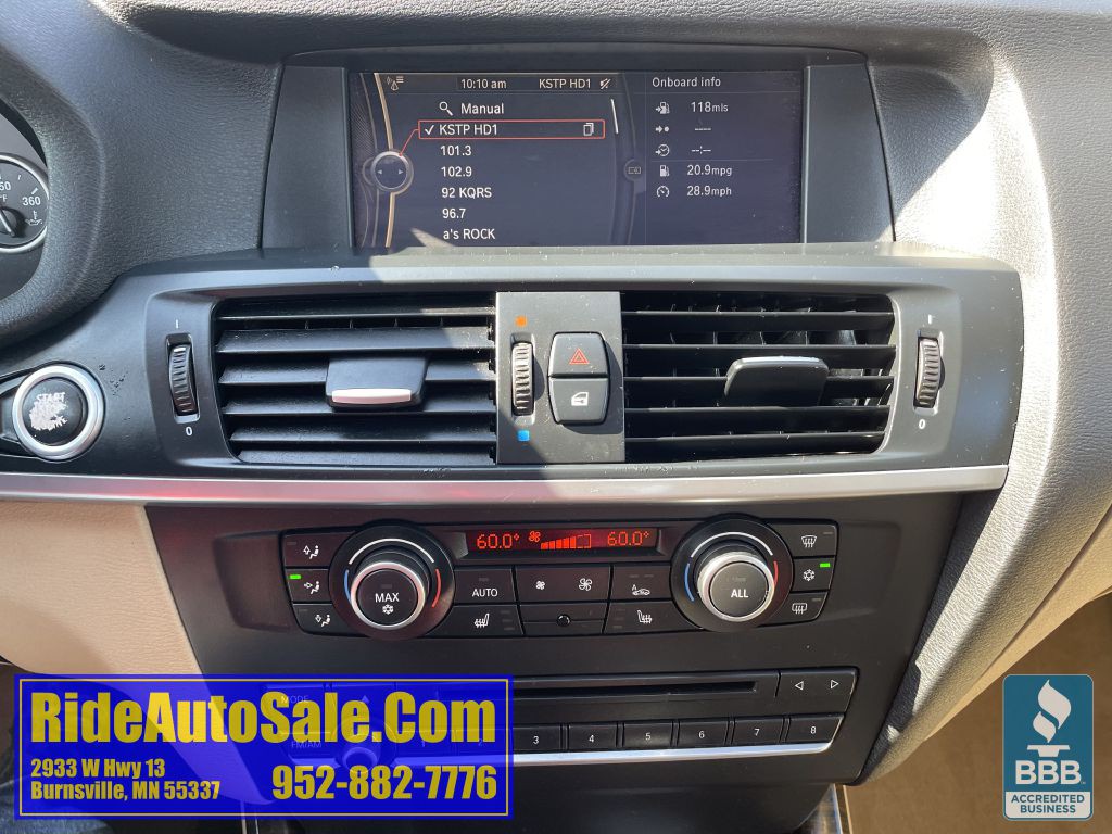 2011 BMW X3 Image 18