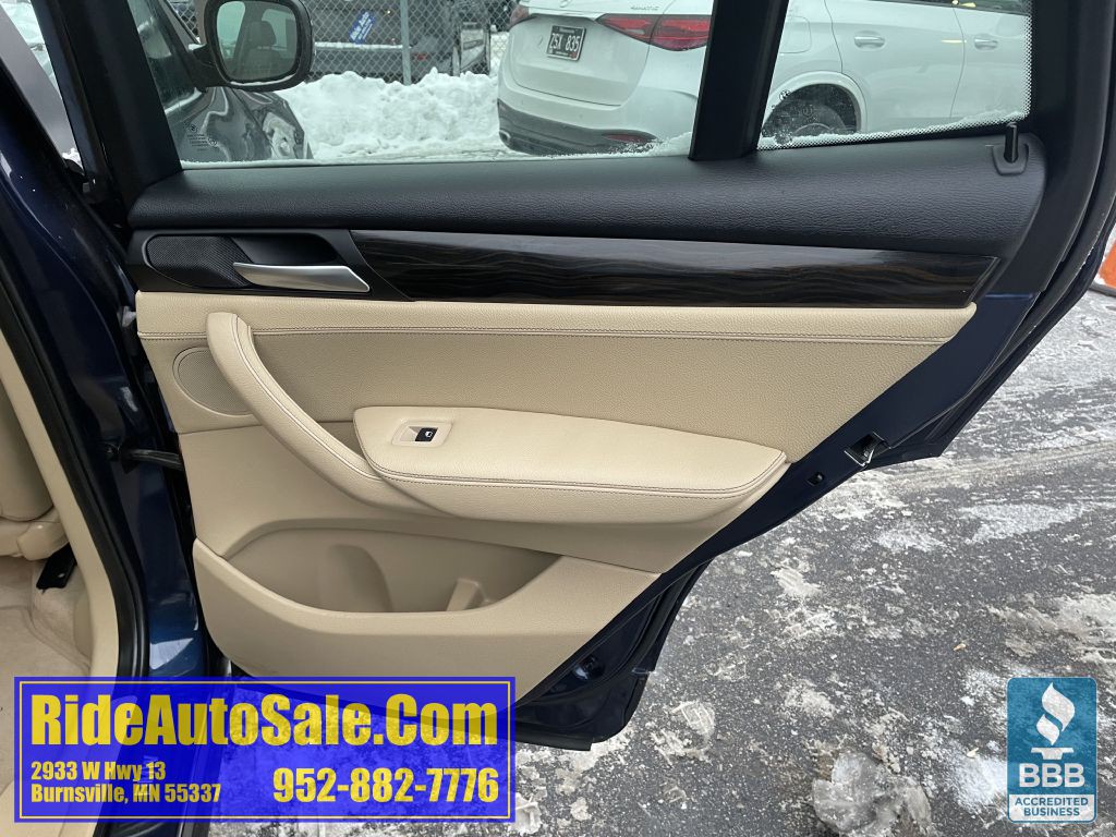 2011 BMW X3 Image 15