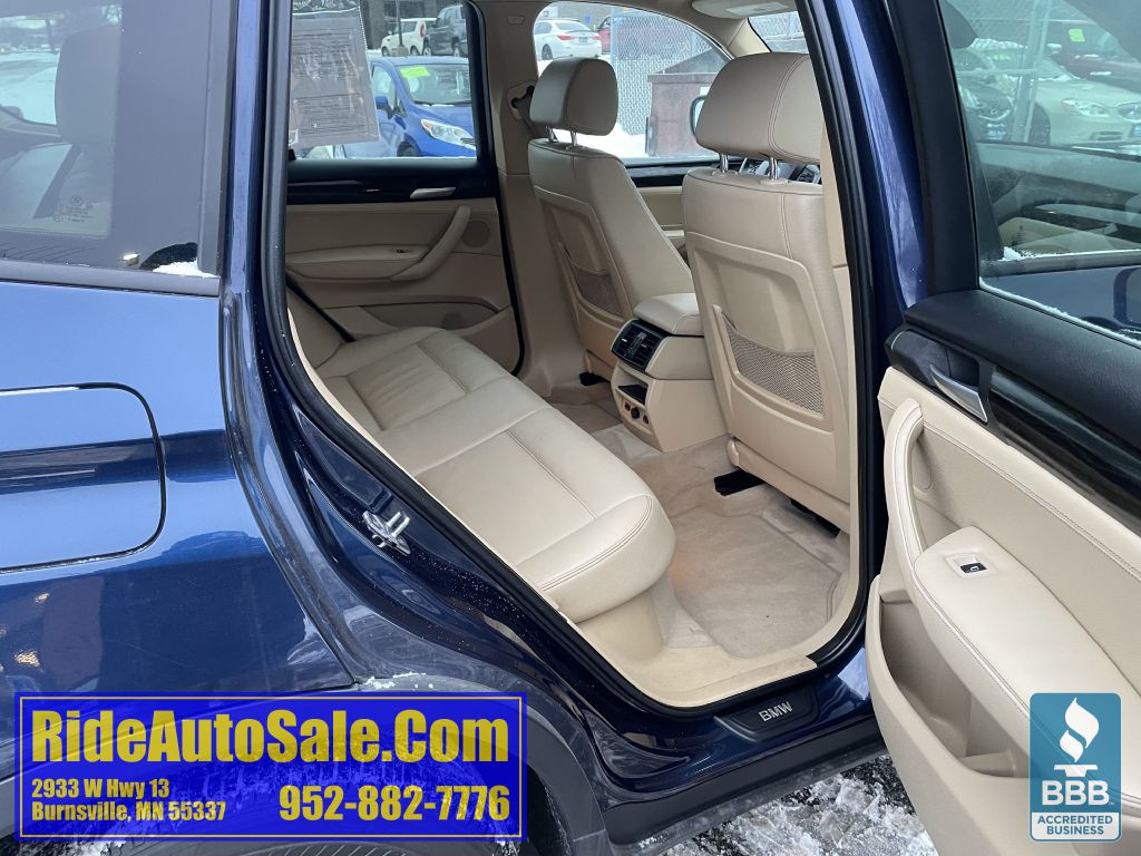 2011 BMW X3 Image 16
