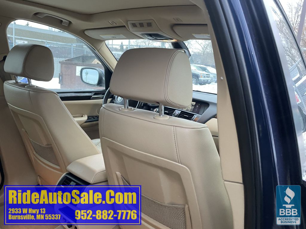 2011 BMW X3 Image 33