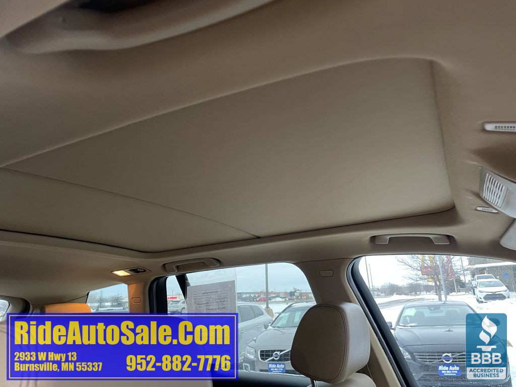 2011 BMW X3 Image 38