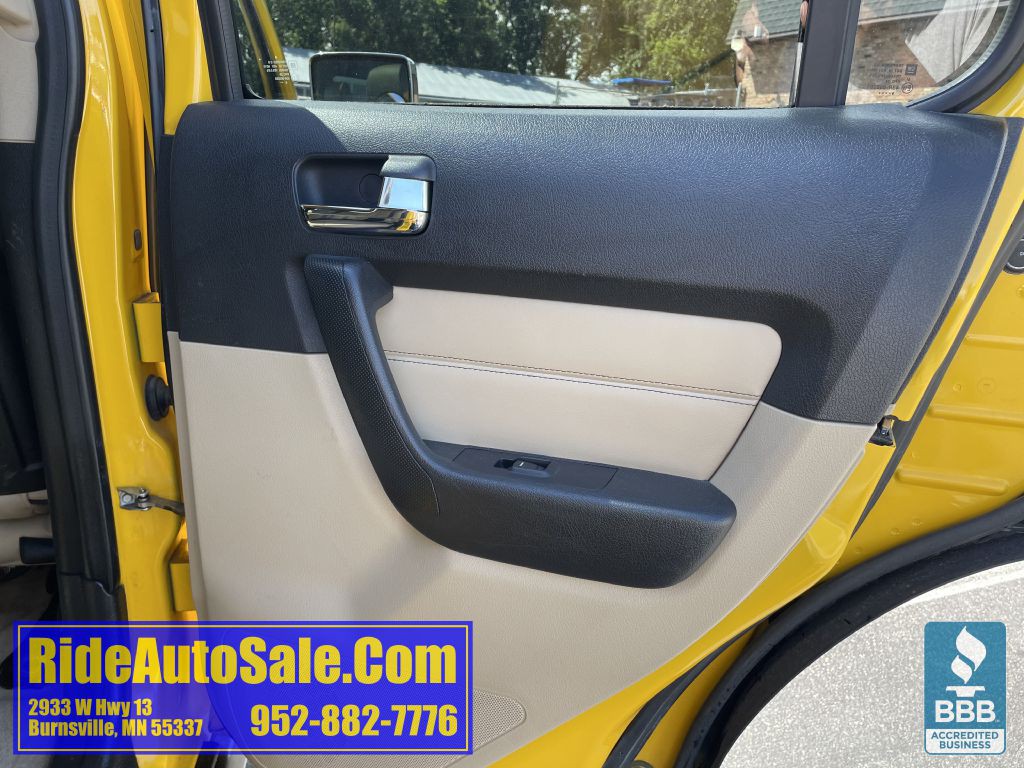 2007 HUMMER H3 Image 15