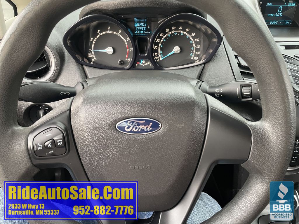 2015 Ford Fiesta Image 17