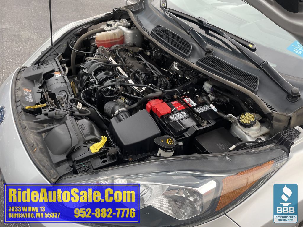 2015 Ford Fiesta Image 21