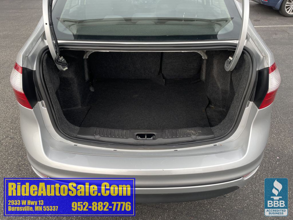 2015 Ford Fiesta Image 27