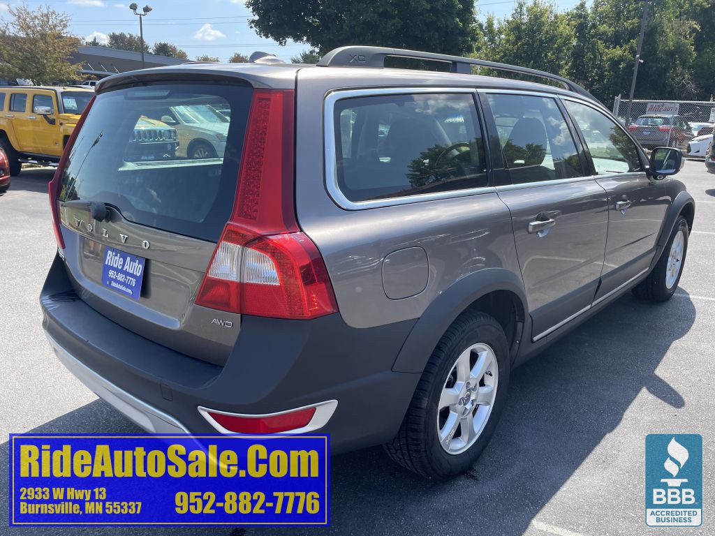 2011 Volvo XC70 Image 5