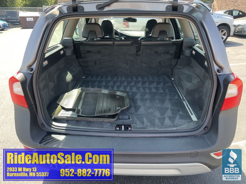 2011 Volvo XC70 Image 24