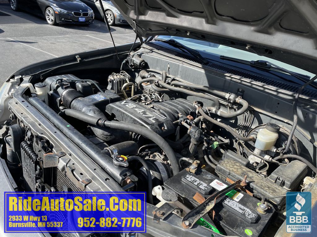 2005 Toyota Sequoia Image 22