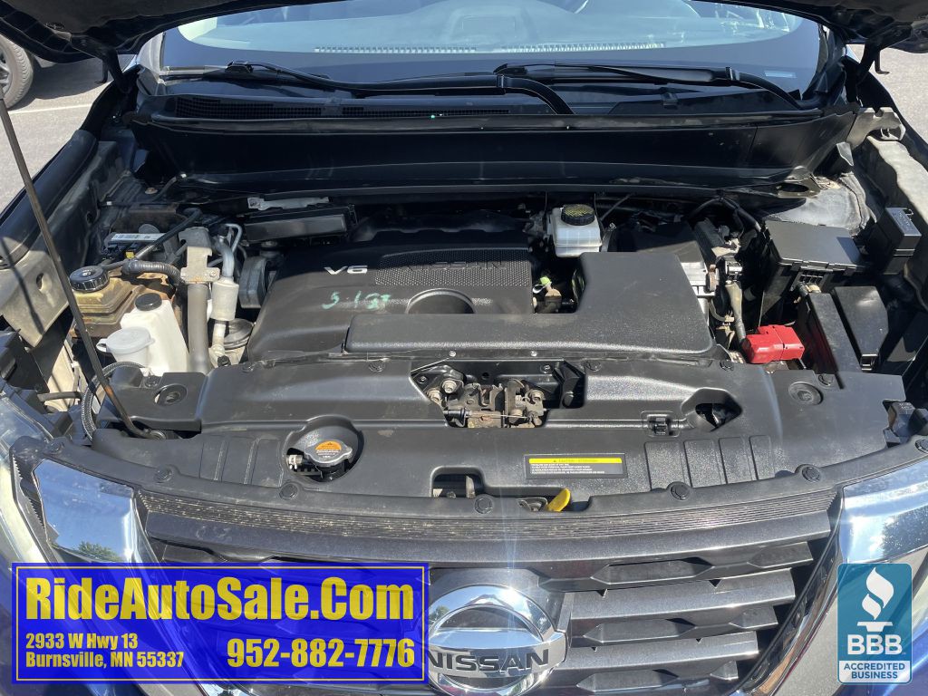 2017 Nissan Pathfinder Image 23