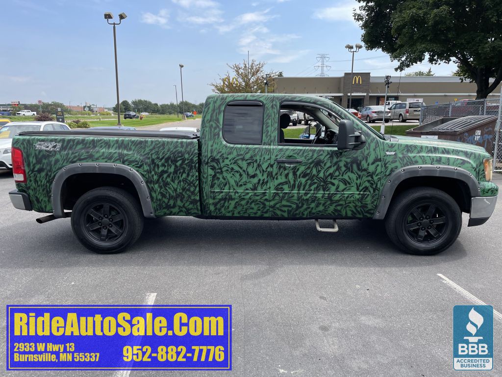 2011 GMC Sierra Image 4