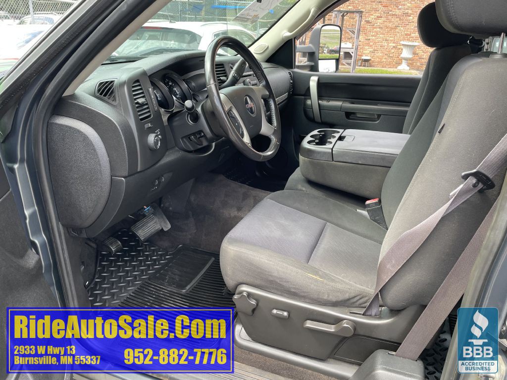 2011 GMC Sierra Image 10