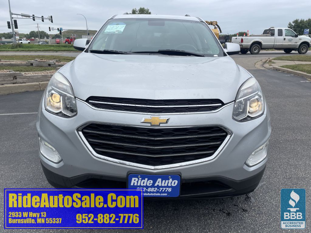 2017 Chevrolet Equinox Image 2