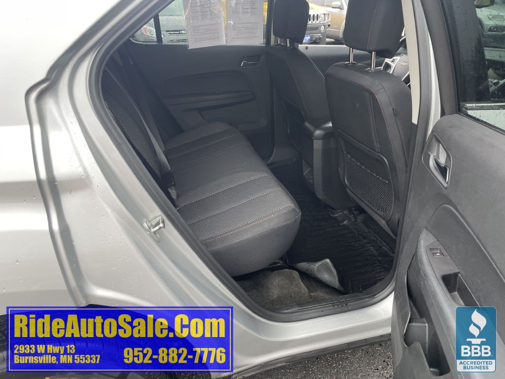 2017 Chevrolet Equinox Image 16