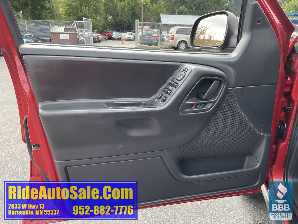 2004 Jeep Grand Cherokee Image 9