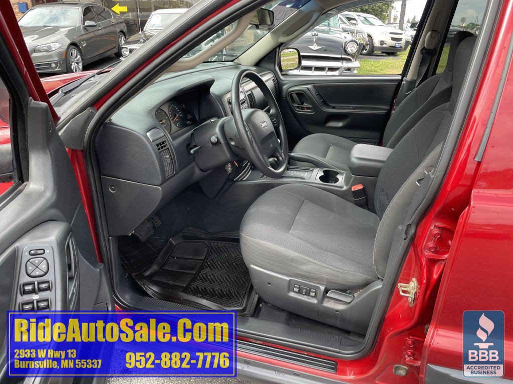 2004 Jeep Grand Cherokee Image 10