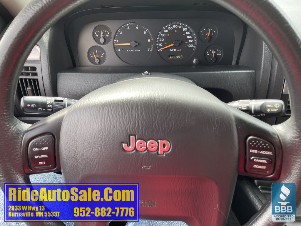 2004 Jeep Grand Cherokee Image 17