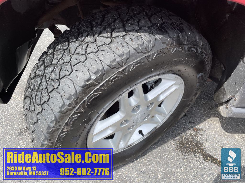 2004 Jeep Grand Cherokee Image 23