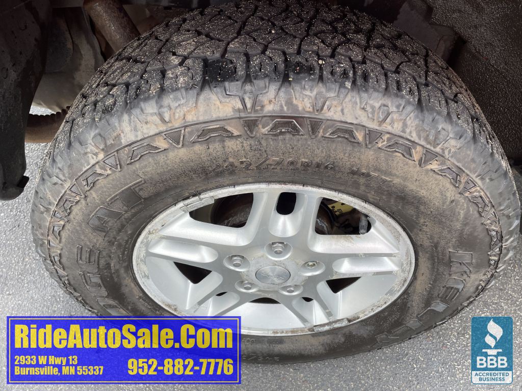 2004 Jeep Grand Cherokee Image 27