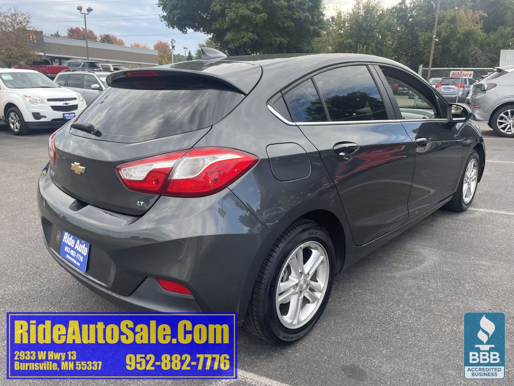 2017 Chevrolet Cruze Image 5