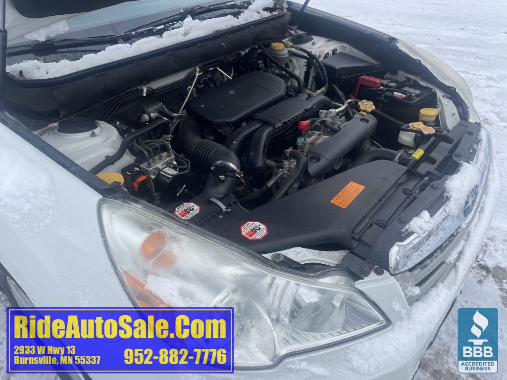 2011 Subaru Outback Image 21