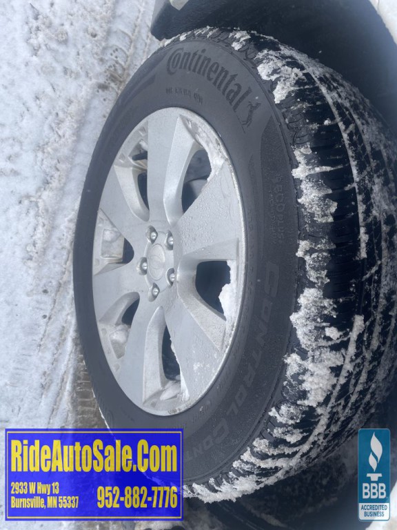 2011 Subaru Outback Image 24