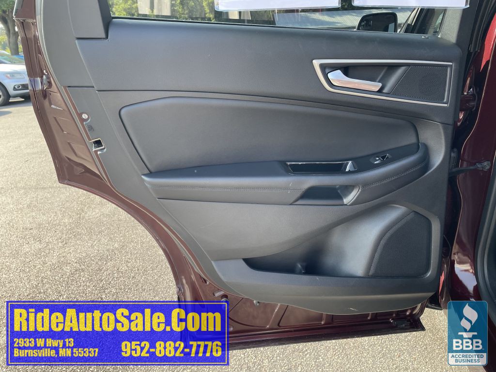 2018 Ford Edge Image 12