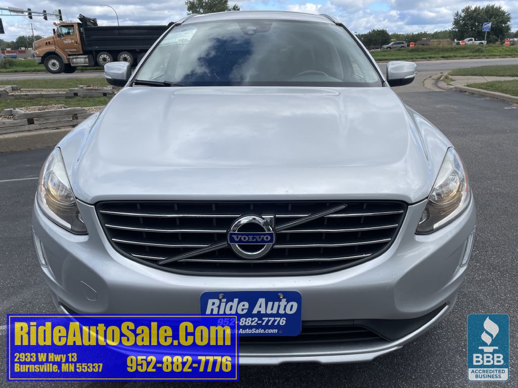 2015 Volvo XC60 Image 2