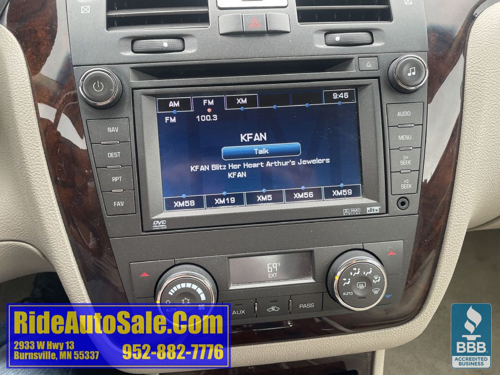 2008 Cadillac DTS Image 17