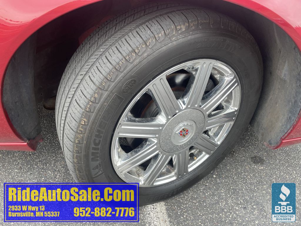 2008 Cadillac DTS Image 22
