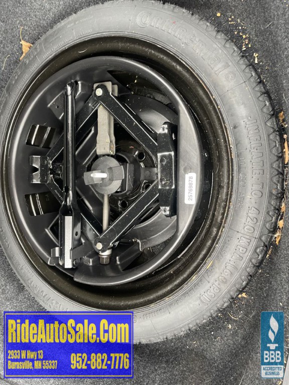 2008 Cadillac DTS Image 25