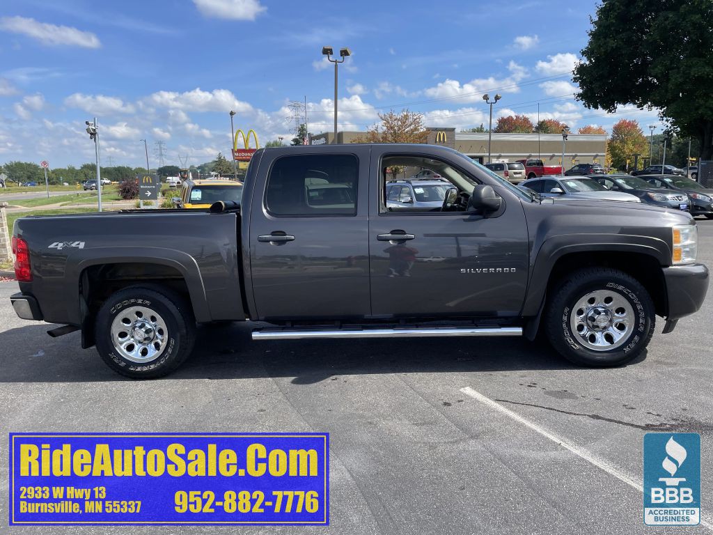 2011 Chevrolet Silverado 1500 Image 4