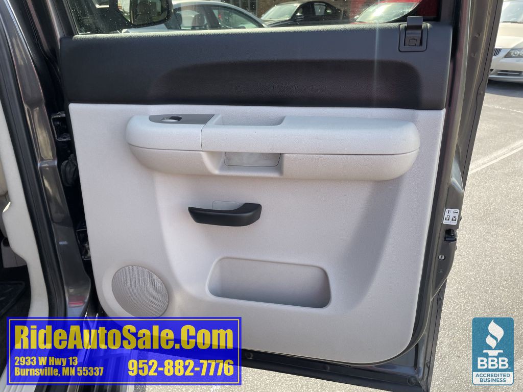 2011 Chevrolet Silverado 1500 Image 15